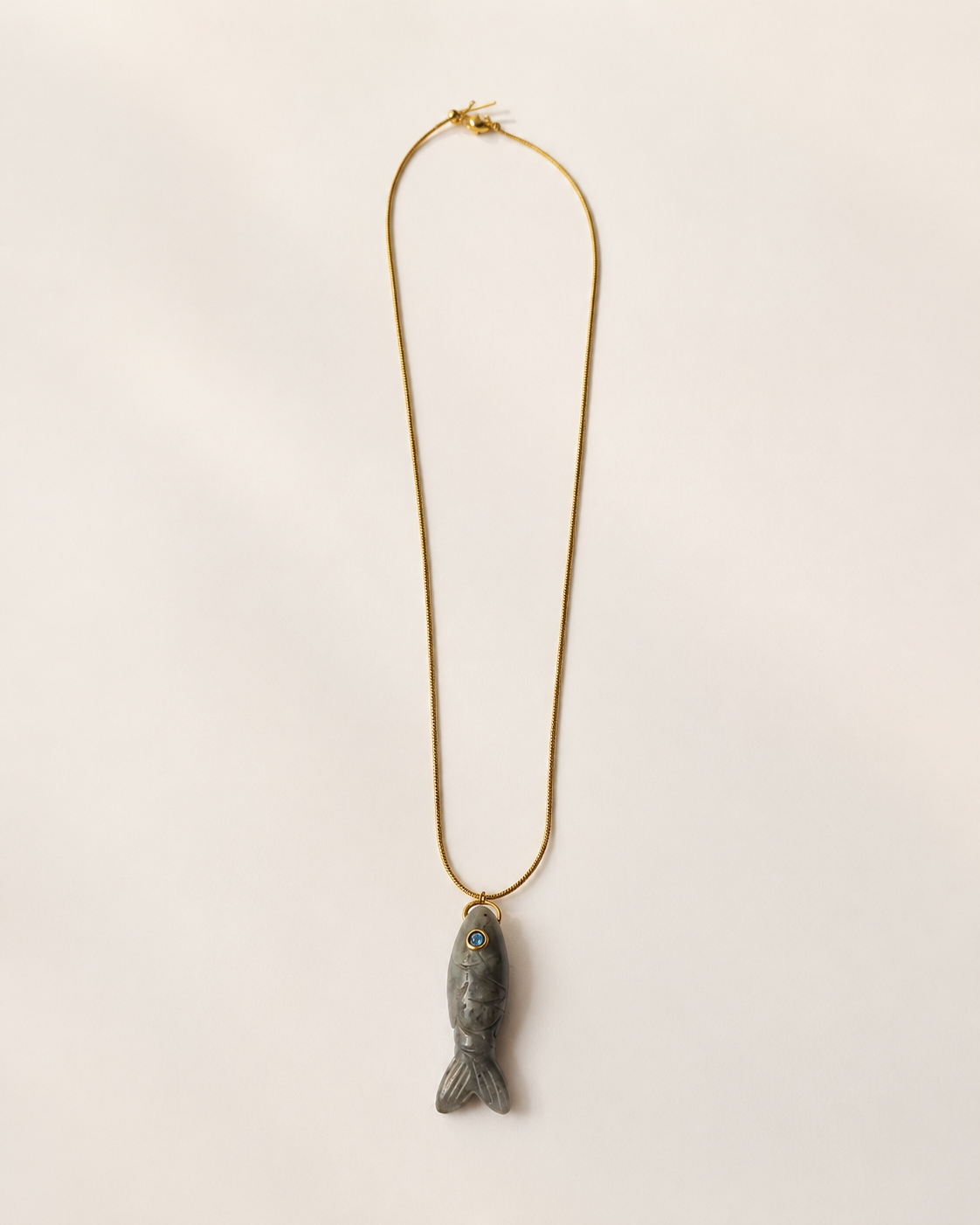 the labradorite fish necklace